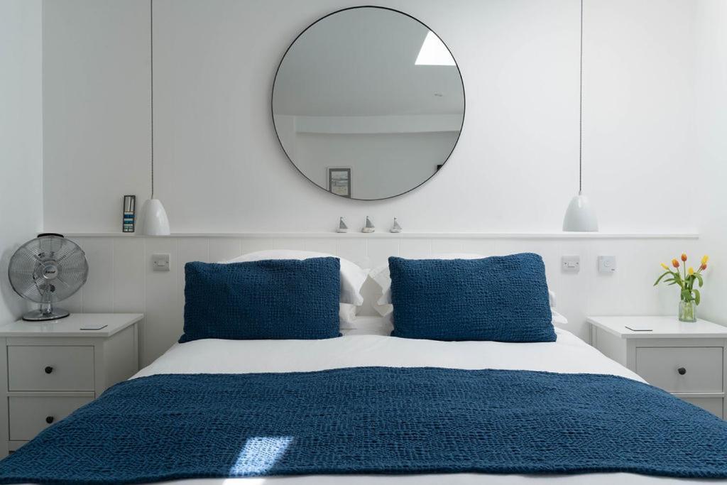 Bed and Breakfast The Old Pilchard Works Mousehole Esterno foto
