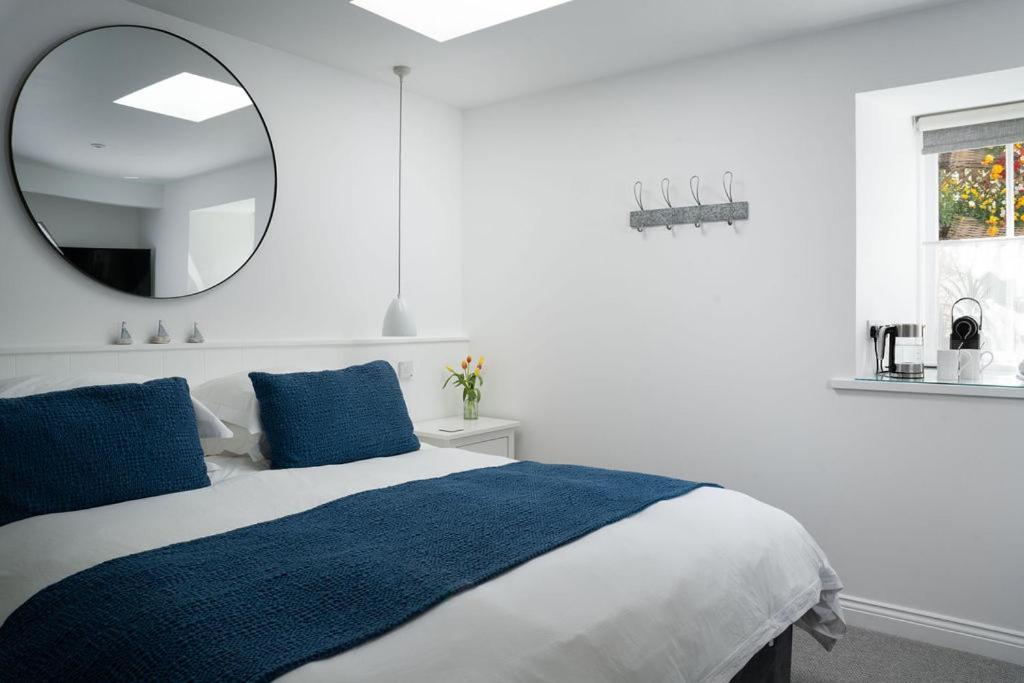 Bed and Breakfast The Old Pilchard Works Mousehole Esterno foto
